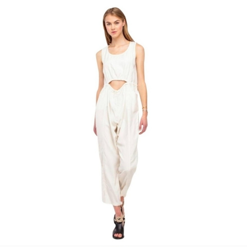 Samantha Pleet Cut Out White Dreamboat Jumpsuit Womens Size 4